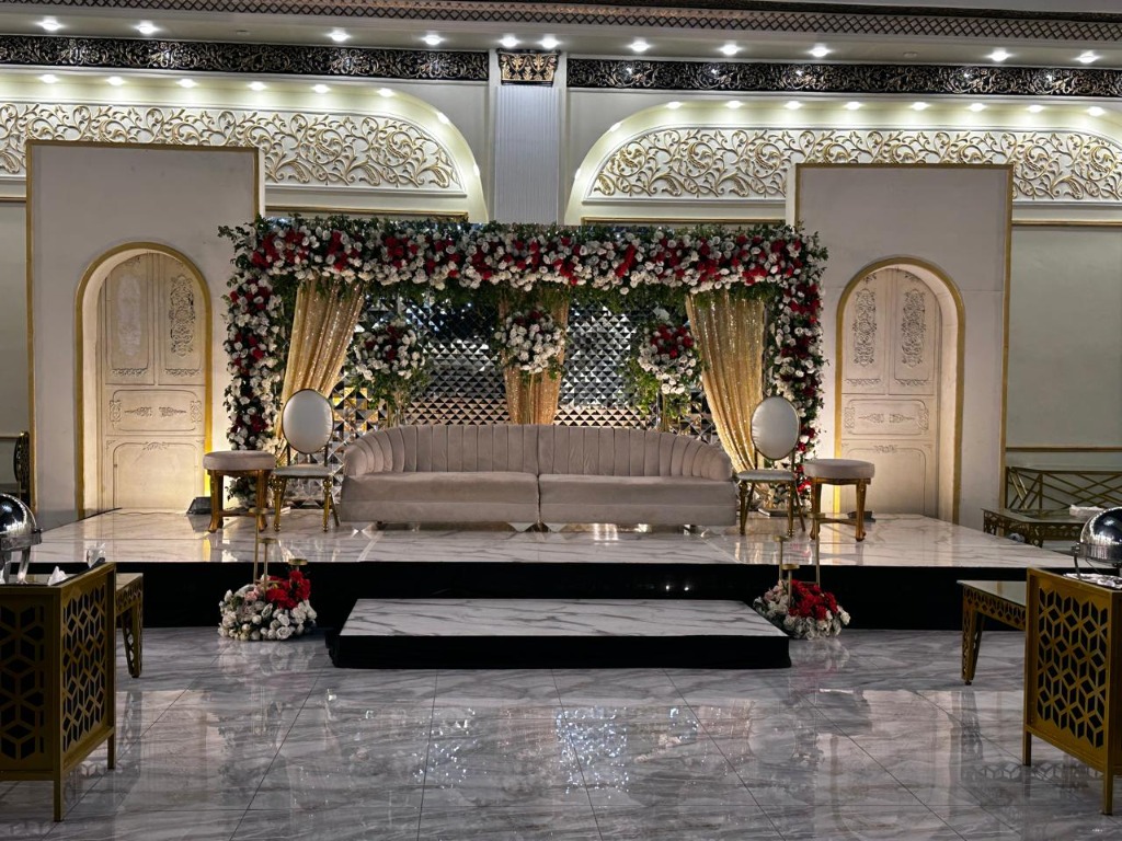 Royal Marquee Bridal Stage